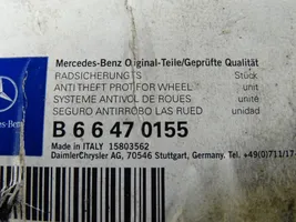 Mercedes-Benz ML W164 Anti-theft wheel nuts and lock 