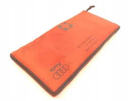 Audi A5 8T 8F Trousse de premiers secours 