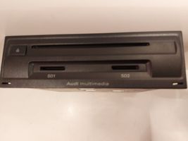 Audi A6 S6 C6 4F Radio / CD/DVD atskaņotājs / navigācija 4E0035652A