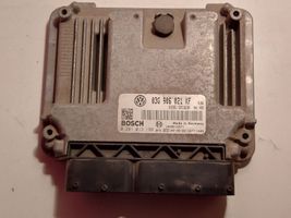 Volkswagen Touran I Calculateur moteur ECU 03G906021KF