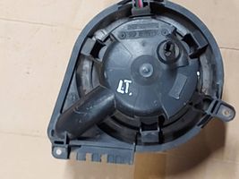 Volkswagen II LT Heater fan/blower 651586K
