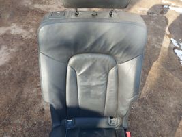 Audi Q7 4L Rear seat 