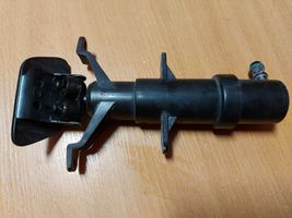 Volkswagen Touareg I Dysza spryskiwacza lampy przedniej 7L6955978