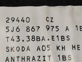 Skoda Fabia Mk2 (5J) Verkleidung Kofferraum sonstige 5J6867975A