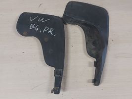 Volkswagen PASSAT B6 Front mudguard 