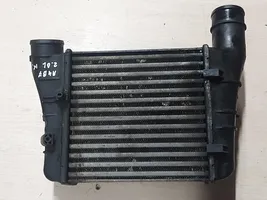 Audi A4 S4 B7 8E 8H Chłodnica powietrza doładowującego / Intercooler 8E0145805AA