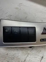 Mercedes-Benz CLK A209 C209 Interruttore luci di emergenza A2096890031