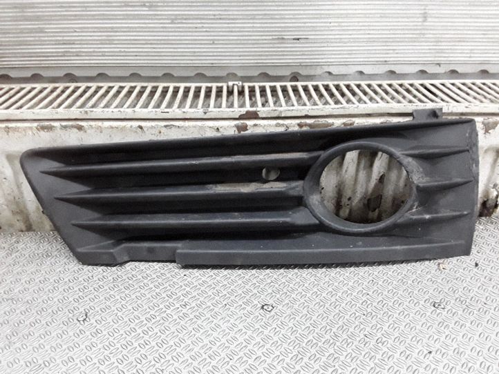Front fog light grill – 13124990