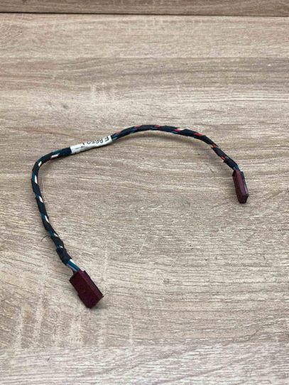 Plug wire