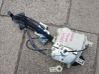 Regulador de puerta delantera con motor 