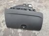 Glove box 