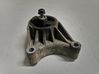 Soporte de montaje del motor 24459772