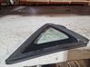 Ventanilla de ventilación de la puerta delantera cuatro puertas 
