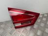Lampy tylnej klapy bagażnika AV1113A603AG