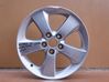 R17 alloy rim 4261102E00