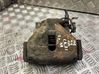 Caliper de freno delantero 