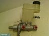 Master brake cylinder 