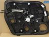 Regulador de puerta delantera con motor 82470B2110