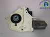 Motor del regulador de la ventanilla de la puerta delantera 4F0959802D