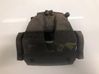 Caliper de freno delantero 36011370