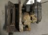 Caliper del freno trasero 8K0615403E
