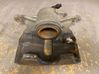 Caliper de freno delantero 8V0615124