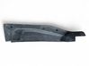 Moldura inferior lateral del asiento trasero M06556