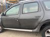 Front sill (body part) 