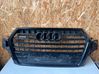 Maskownica / Grill / Atrapa górna chłodnicy 4M0853037C