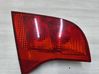 Lampy tylnej klapy bagażnika 8E9945093