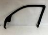 Front door glass trim molding 6577850