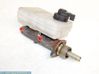 Master brake cylinder 