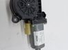Motor del regulador de la ventanilla de la puerta delantera 