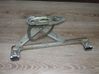 Rear window lifting mechanism without motor 