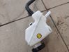 Brake fluid reservoir 
