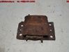 Engine mounting bracket 