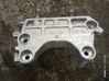 Engine mounting bracket 