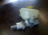 Master brake cylinder 