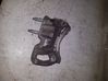 Engine mounting bracket 
