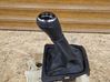Gear selector/shifter in gearbox 