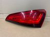 Lampy tylnej klapy bagażnika 8R0945094D