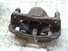 Caliper de freno delantero 5818125A00
