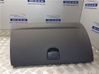 Glove box 