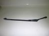 Front wiper blade arm 