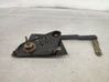 Rear window lifting mechanism without motor 
