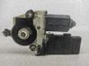 Motor del regulador de la ventanilla de la puerta delantera 