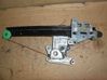 Front window lifting mechanism without motor 