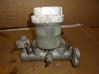 Master brake cylinder 