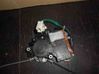 Front window lifting mechanism without motor 