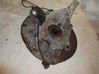 Front wheel hub 